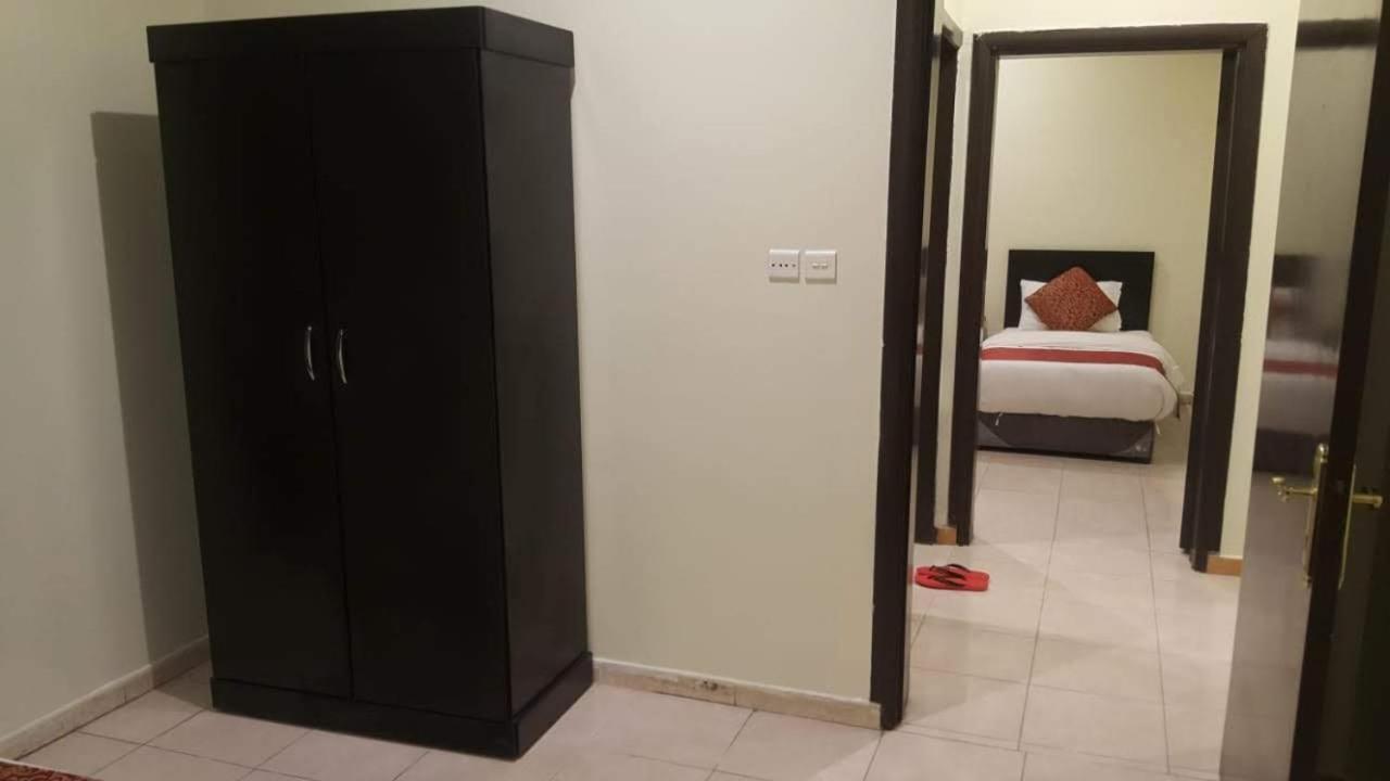 Al Eairy Apartments- Jazan 1 Экстерьер фото